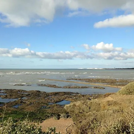 Apartamento A 100m De La A Saint-hilaire-de-riez, Avec Balcon Et Parking Public - Fr-1-426-330 Saint-Hilaire-de-Riez